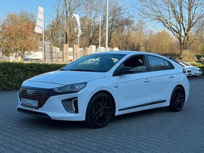 Gebraucht Hyundai Ioniq Trend 105 PS (77 kW) 2018 Weiß Kleinwagen