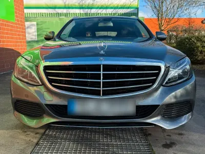 Gebraucht Mercedes C180 156 PS (114 kW) 2017 Grau Kombi