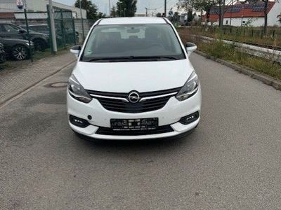 Gebraucht Opel Zafira Edition 120 PS (88 kW) 2018 Weiß Van / Kleinbus