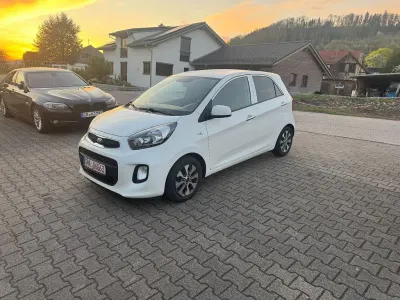 Gebraucht Kia Picanto DREAM-TEAM Edition 67 PS (49 kW) 2016 Weiß Kleinwagen