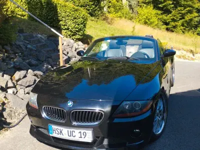 Gebraucht BMW Z4 Sport Line 192 PS (141 kW) 2004 Schwarz Cabrio