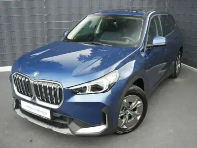 Gebraucht BMW iX1 230 kW (313 PS) 2023 Blau SUV