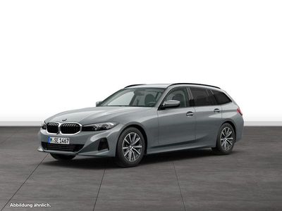 Skyscraper grau metallic Gebraucht 2025 BMW 318 Comfort Edition Kombi | 34.824 € (Guter Preis)