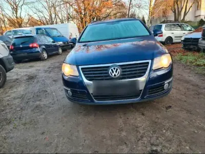 Gebraucht VW Passat 140 PS (102 kW) 2008 Blau Kombi