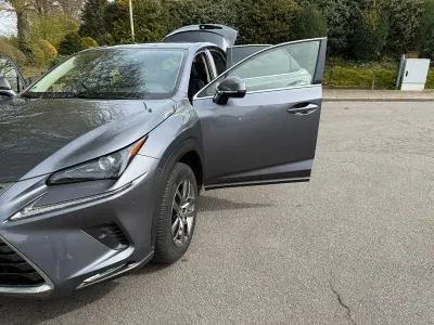 Gebraucht Lexus NX300h E-FOUR Executive Line 197 PS (144 kW) 2020 SUV