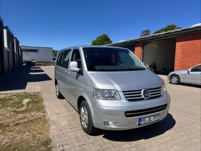 Gebraucht VW Caravelle 131 PS (96 kW) 2005 Silber Van