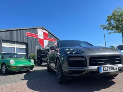 Gebraucht Porsche Cayenne Turbo Sport 549 PS (403 kW) 2023 Grau SUV