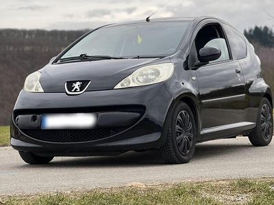 Usata Peugeot 107 68 CV (50 kW) 2006 Nero Utilitaria