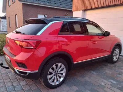 Gebraucht VW T-Roc 116 PS (85 kW) 2022 Rot SUV
