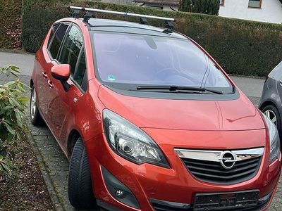 Gebraucht Opel Meriva Edition 110 PS (80 kW) 2011 Rot Van / Kleinbus