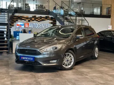 Gebraucht Ford Focus 120 PS (88 kW) 2017 Magnetic Kombi
