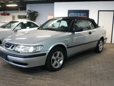 Usata Saab 9-3 Cabriolet 131 CV (96 kW) 1998 Argento Cabrio