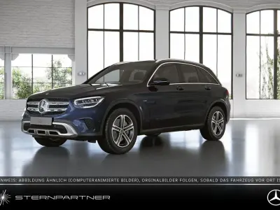 Second-hand Mercedes GLC300e 194 CP (142 kW) 2021 Albastru SUV