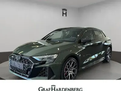 Neu Audi RS3 Comfort 400 PS (294 kW) 2026 Schwarz Limousine