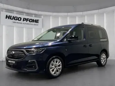 Gebraucht Ford Tourneo Connect Titanium 114 PS (83 kW) 2025 Blau Van / Kleinbus