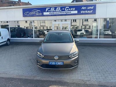 Gebraucht VW Golf Sportsvan Comfortline 125 PS (91 kW) 2014 Gold Van / Kleinbus