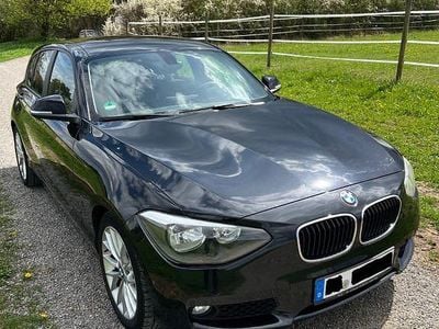 Gebraucht BMW 118 143 PS (105 kW) 2013 Schwarz Kleinwagen