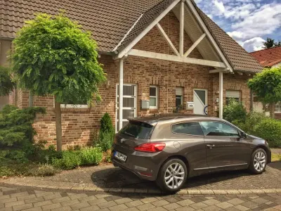 Gebraucht VW Scirocco 125 PS (91 kW) 2015 Braun Coupé