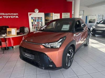 Bronze Neu 2026 Toyota Aygo X Lounge SUV | 26.990 €