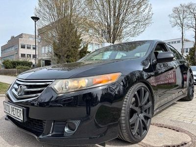 Gebraucht Honda Accord Elegance 156 PS (114 kW) 2009 Crystal black p. Limousine