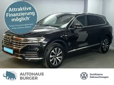 Gebraucht VW Touareg Elegance 231 PS (169 kW) 2023 Schwarz SUV