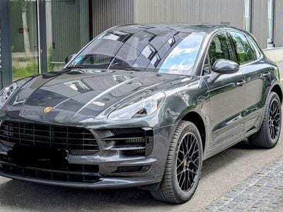 Porsche Macan S