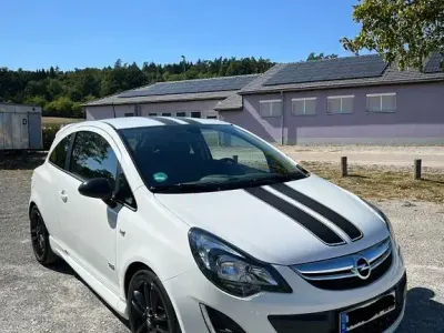 Gebraucht Opel Corsa OPC 101 PS (74 kW) 2012 Weiß Kleinwagen