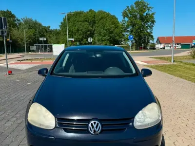 Gebraucht VW Golf IV 101 PS (74 kW) 2005 Blau Limousine