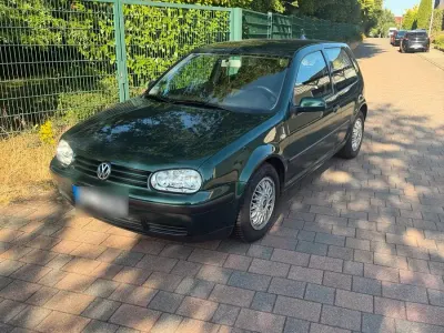 Gebraucht VW Golf IV 75 PS (55 kW) 2000 Grün Kleinwagen