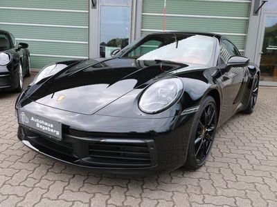 Porsche 911 Carrera 4