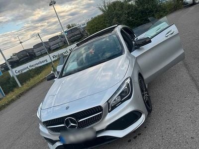 Mercedes CLA200
