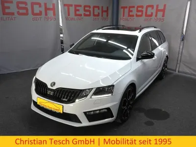Gebraucht Skoda Octavia RS 245 PS (180 kW) 2019 Weiß Kombi