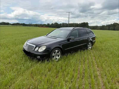 Gebraucht Mercedes E280 Elegance 190 PS (139 kW) 2007 Schwarz Kombi