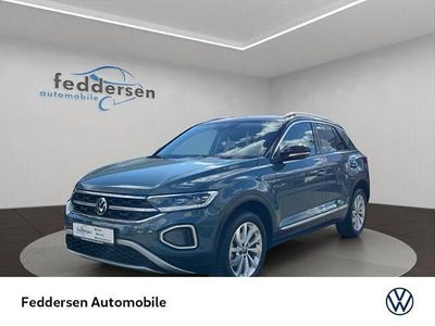 Second-hand VW T-Roc Style 150 CP (110 kW) 2024 Albastru SUV
