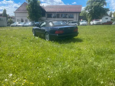 Używany Mercedes SL500 326 KM (239 kW) 1992 Niebieski Kabriolet