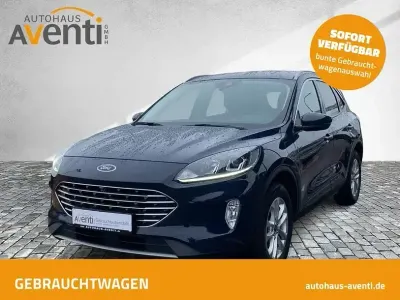Usata Ford Kuga Titanium 224 CV (164 kW) 2022 Blu SUV