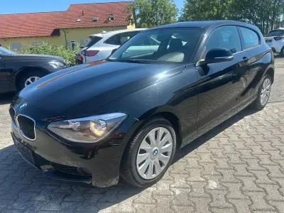 Gebraucht BMW 114 102 PS (75 kW) 2012 Schwarz Kleinwagen
