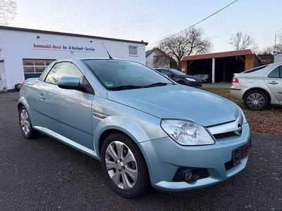 Grau Gebraucht 2009 Opel Tigra Basis Cabrio | 4.900 € (Teuer)