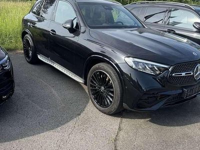 Gebraucht Mercedes GLC300 258 PS (189 kW) 2023 Schwarz SUV