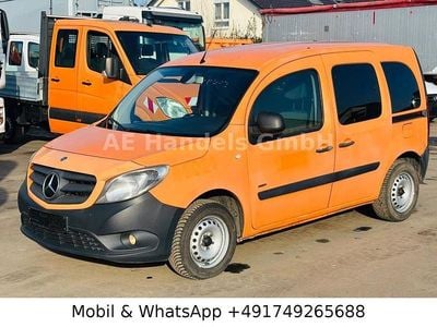 Gebraucht Mercedes Citan 111 110 PS (80 kW) 2018 Orange Kombi
