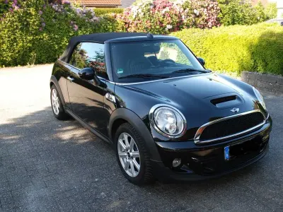 Gebraucht Mini Cooper S Cabriolet 184 PS (135 kW) 2011 Schwarz Cabrio