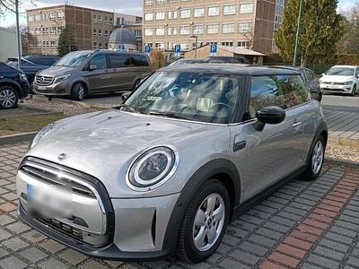 Gebraucht Mini Cooper 136 PS (100 kW) 2023 Silber Kleinwagen