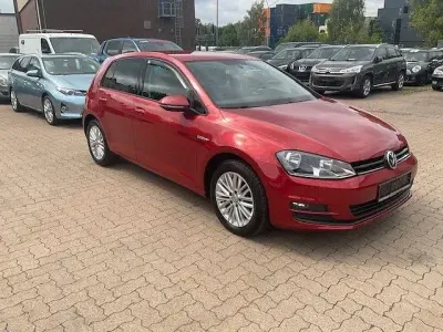 Gebraucht VW Golf VII Cup 86 PS (63 kW) 2014 Rot Limousine