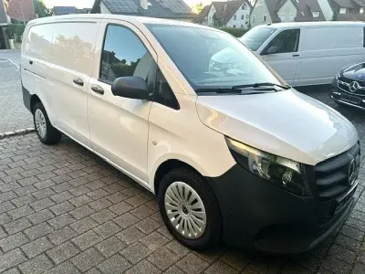 Gebraucht Mercedes Vito 163 PS (119 kW) 2024 Weiß Van