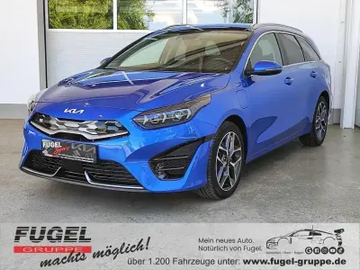 Gebraucht Kia Ceed Sportswagon Platinum 141 PS (103 kW) 2022 Blue flame met. Kombi