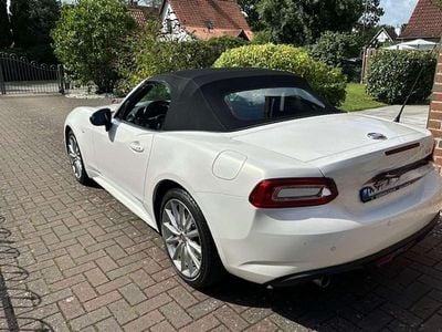 Fiat 124 Spider
