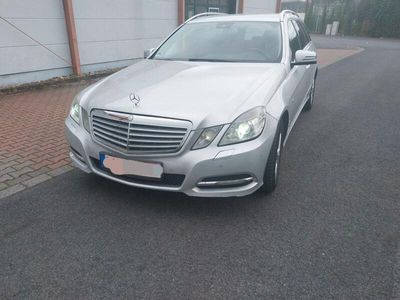 Mercedes E220