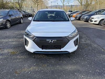 Gebraucht Hyundai Ioniq Trend 105 PS (77 kW) 2019 Weiß Kleinwagen