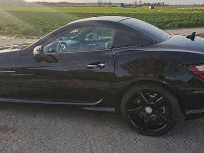 Second-hand Mercedes SLK350 AMG line 306 CP (225 kW) 2012 Negru Cabrio