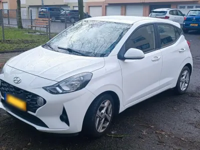 Usata Hyundai i10 Style 67 CV (49 kW) 2020 Bianco Utilitaria